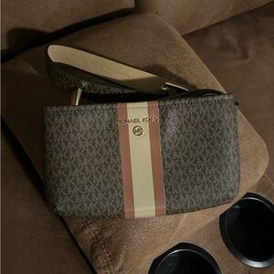 Michael Kors Fanny pack